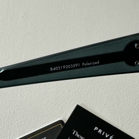 Brand new”Prive Revaux”Unisex sunglasses.(Case,washcloth included).Color-black🖤 - Picture 9 of 16